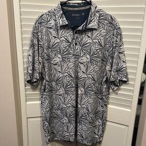 Walter Hagen Men's Black and Gray Leaf Print Shirt
